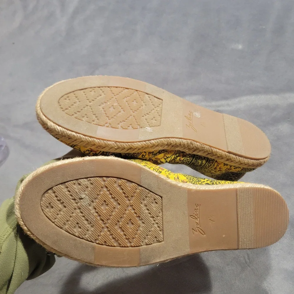 Zodiac‎ Womens Yellow Paisley Floral Canvas Espadrille Flats Shoes Size 7.5